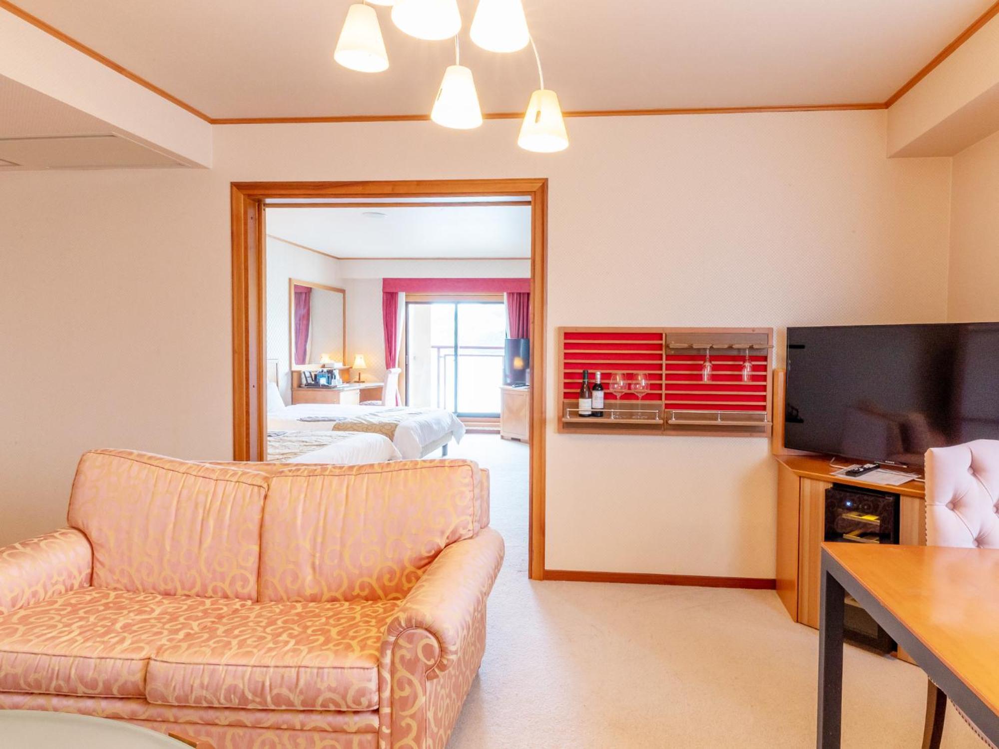 Hotel Bellmare ホテルベルマーレ ไมซูรุ ภายนอก รูปภาพ