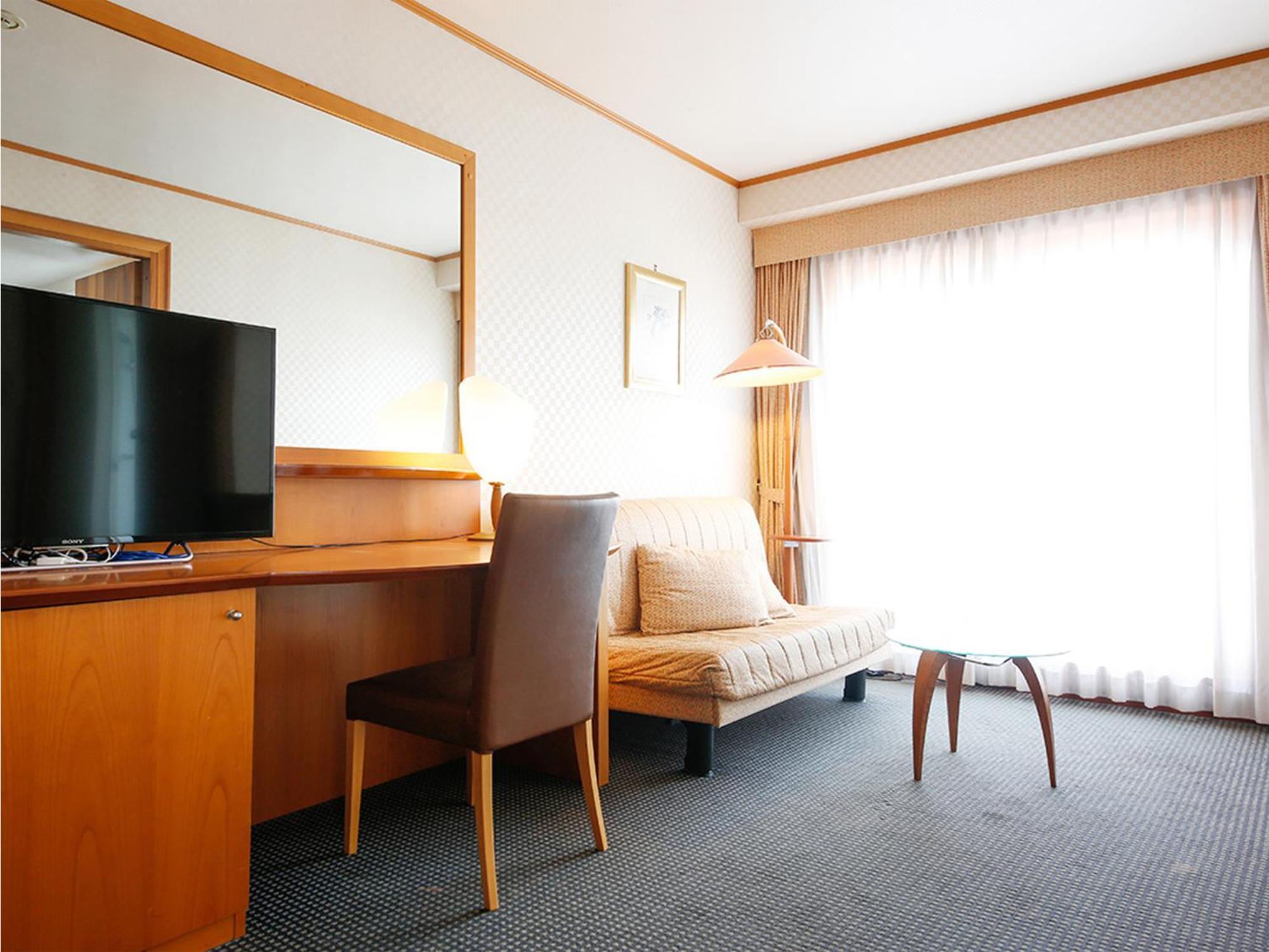 Hotel Bellmare ホテルベルマーレ ไมซูรุ ภายนอก รูปภาพ